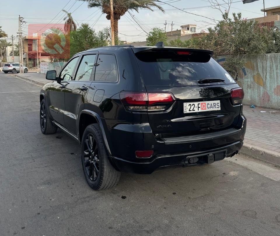 جيب جراند شيروكي